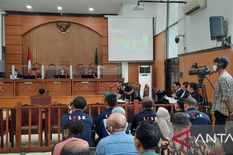 Suasana ruang sidang utama Pengadilan Negeri Jakarta Selatan pembacaan surat dakwaan pembunuhan Brigadir J dengan terdakwa Bharada E, Selasa (18/11/2022). (ANTARA/Laily Rahmawaty)