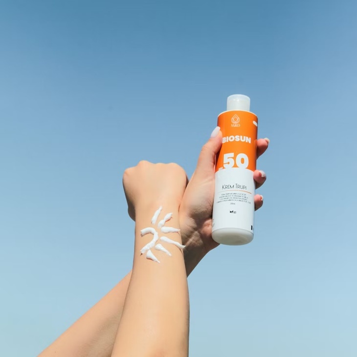 Perbedaan SPF dan PA dalam Tabir Surya