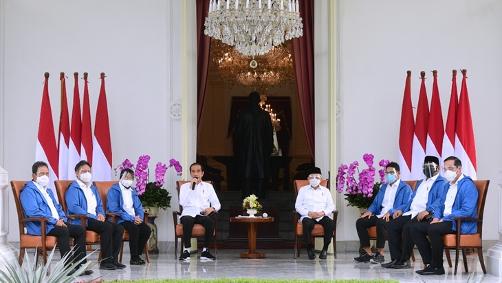 Presiden Jokowi saat mengumumkan para menteri baru di Istana Negara, Selasa (22/12). (Foto: MP/Setpres)
