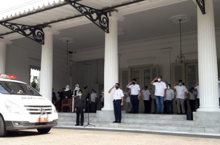 Ketua DPRD Tanggapi Kritikan Penghormatan Terakhir Sekda Saefullah di Balai Kota