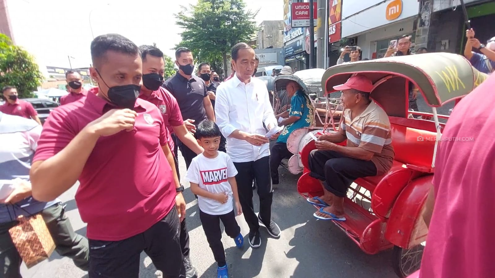 Besok, Jokowi akan Bagikan BLT di Boyolali, Sukoharjo dan Solo