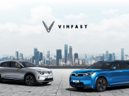 VinFast Luncurkan Model Mobil Listrik Kemudi Kanan Pertamanya di IIMS 2024