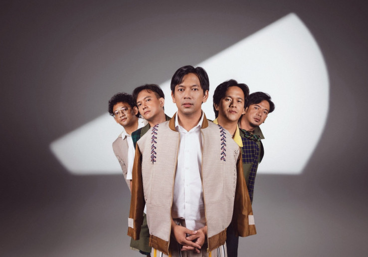 D’MASIV Buka Era Baru Lewat Single “On Our Own”, Releksi Kehidupan Modern Penuh Kebisingan dan Kepalsuan