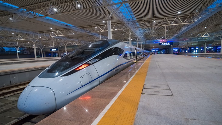 China Sukses Uji Coba Kereta Cepat Otomatis