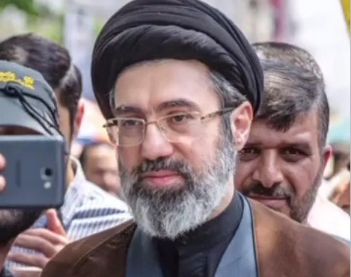 Presiden Trump Ancam Habisi Pemimpin Baru Iran Mojtaba Khamenei