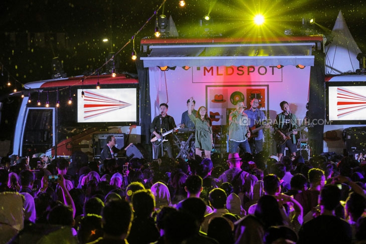Di Tengah Guyuran Hujan, Hivi! Sukses Buat Penonton Java Jazz 2019 Berdansa