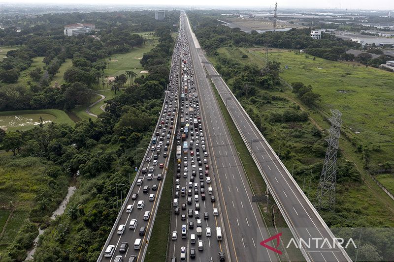 Polda Metro Sebut Sudah Ada 7 Juta Warga DKI Mudik hingga H-2 Lebaran