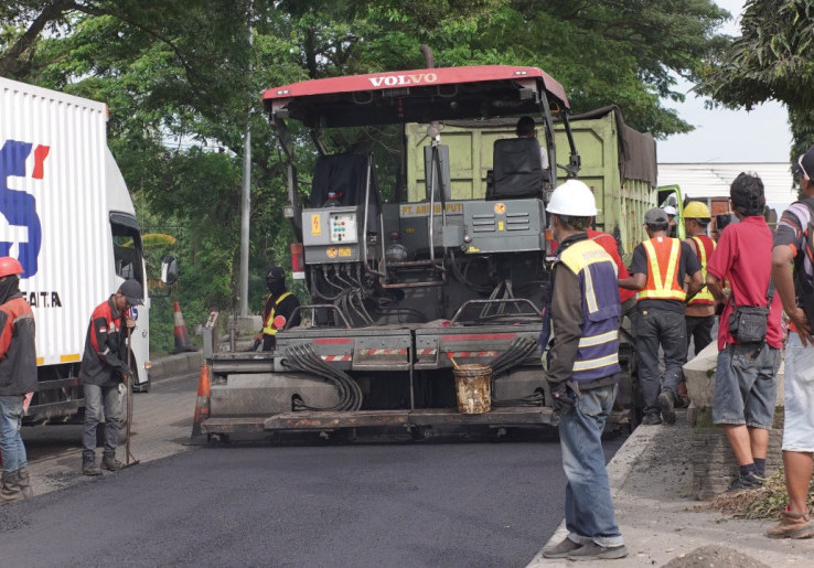Pemerintah Targetkan H-10 Lebaran 2026 'Zero Potholes', Jalur Pantura Dikebut Bebas Lubang