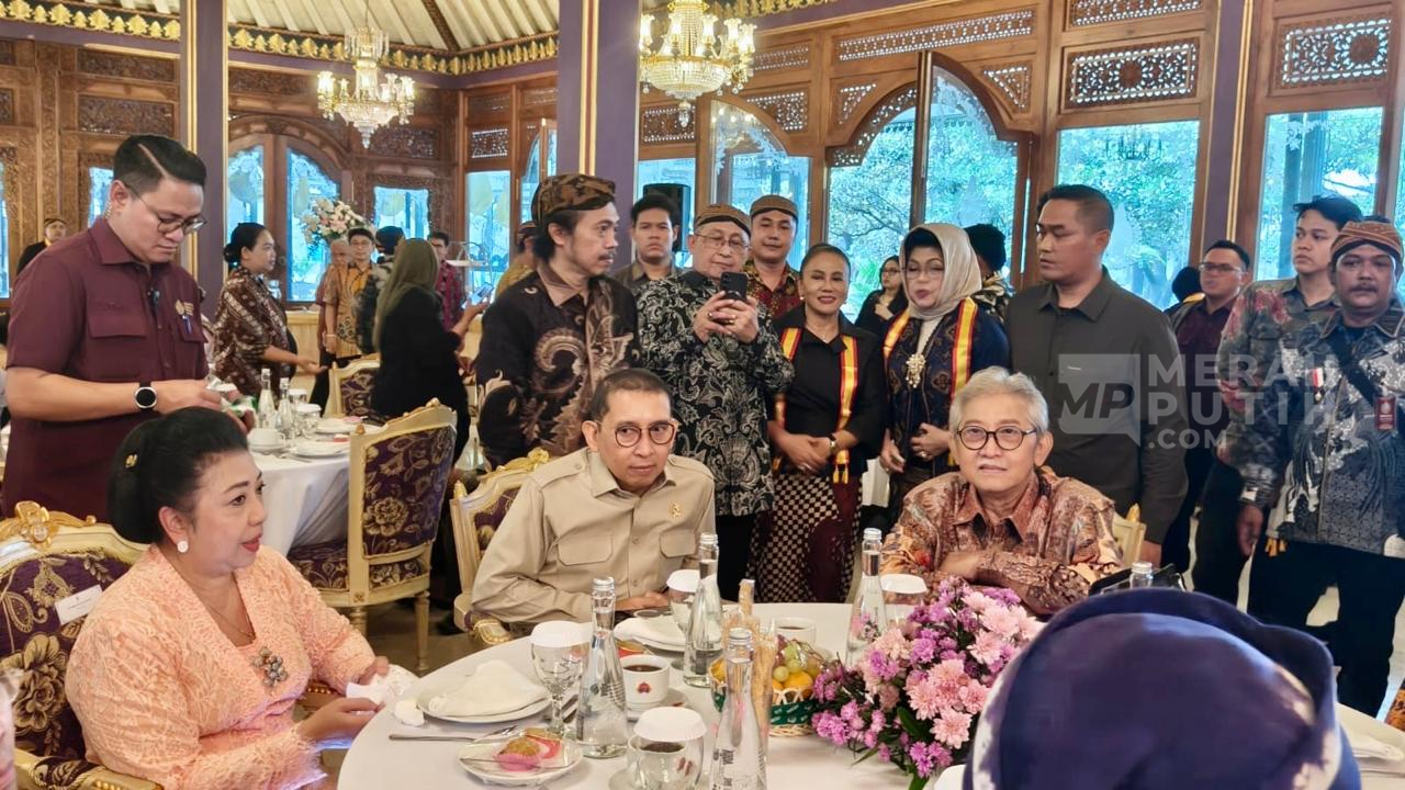 Datangi Keraton Solo, Fadli Zon Tegaskan Revitalisasi Sesuai Mandat Presiden