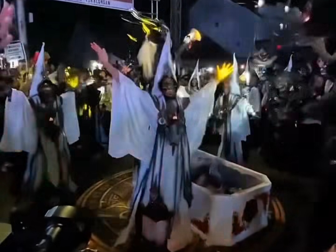 Diduga Menampilkan Ritual Satanic, Penampil Simbang Kulon Night Carnaval Minta Maaf