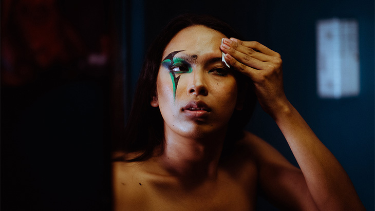 Pahami deh, 6 Jenis Make-Up Remover dan Manfaatnya
