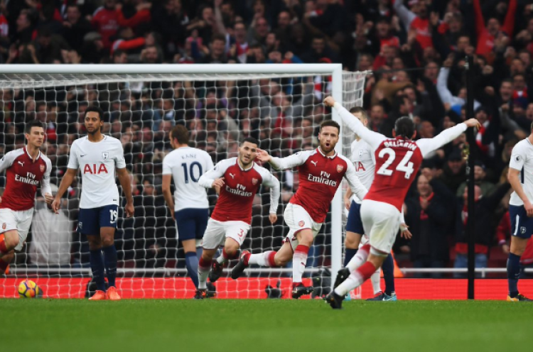 Arsenal Menang 2-0 Atas Spurs