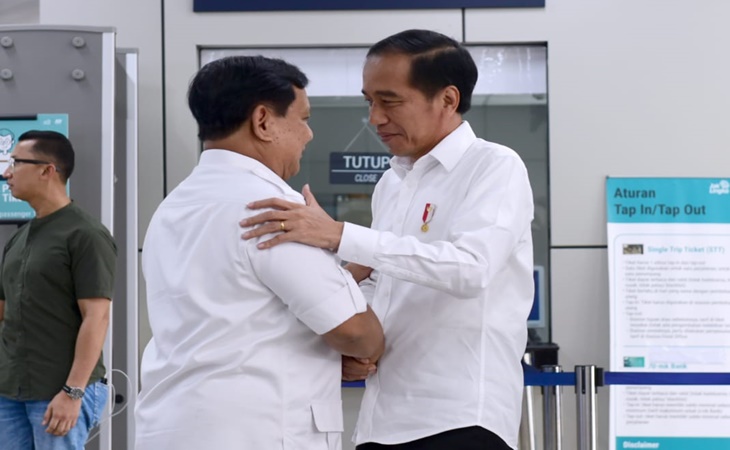 Prabowo dan Jokowi saat bertemu di MRT Lebak Bulus