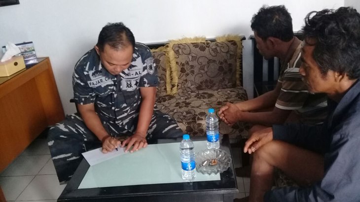 Posmat Marunda Lantamal III Jakarta Evakuasi Nelayan Tenggelam