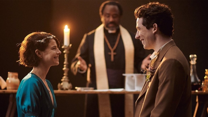 Bintang The Crown Josh O'Connor Perankan Romeo dalam Pentas Teater