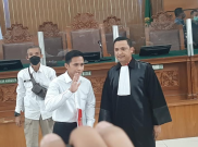 Masuki Ruang Sidang, Bharada E Diteriaki Namanya Saat Hendak Diadili