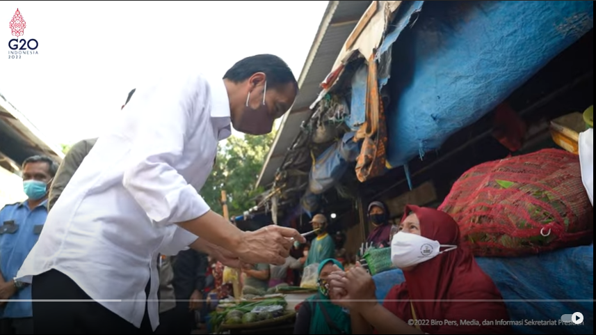 Jokowi: Pedagang Butuh Tambahan Modal Jelang Lebaran