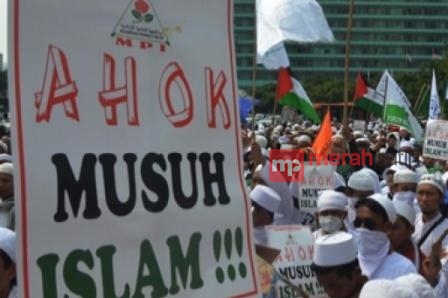 Laskar FPI dalam sebuah aksi di Jakarta
