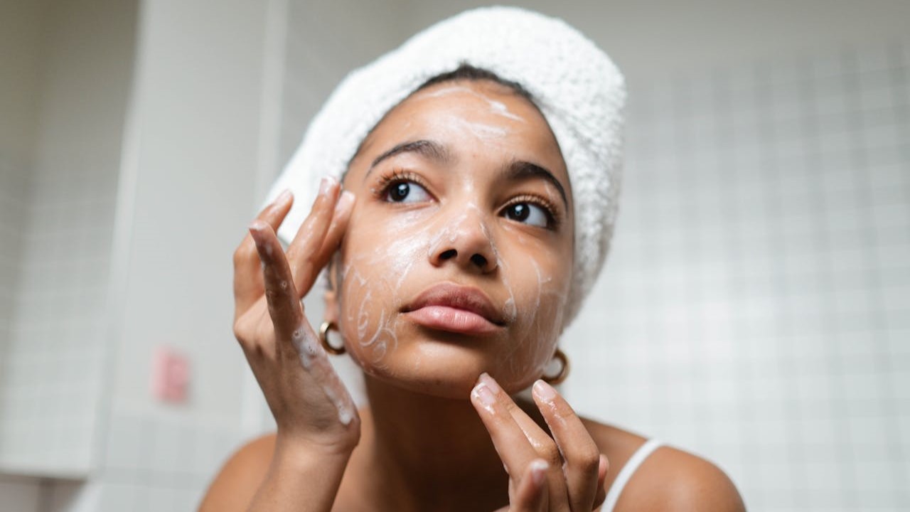Tanda Skin Barrier Kamu Rusak dan Cara Memperbaikinya