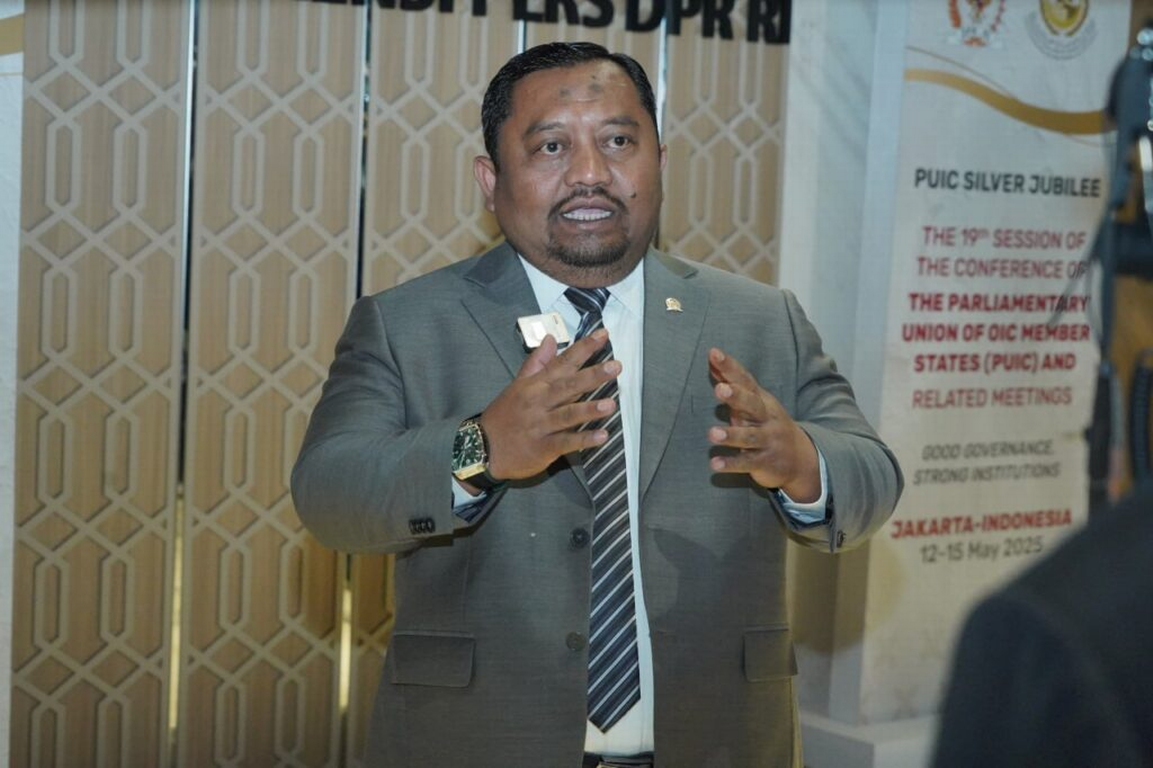 Tempat Usaha Harus Bayar Royalti jika Putar Lagu, DPR: Harusnya Fokus Perbaiki Sistem, Jangan Bikin Gaduh
