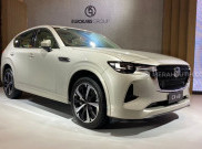 Mazda Luncurkan CX-60, untuk Si Bos yang Suka Nyetir Sendiri