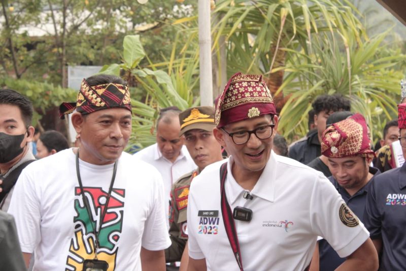 Sandiaga Ingin Timnas Argentina Berwisata ke Labuan Bajo