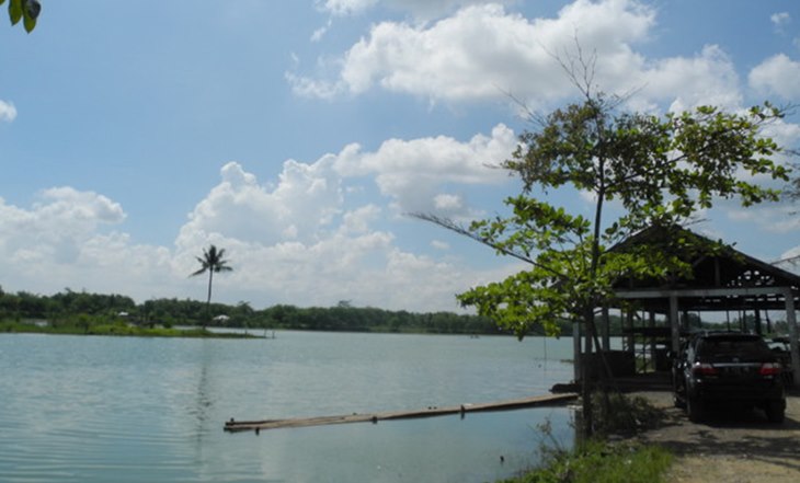 danau cipule pulau cinta