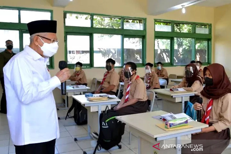  Baru 40 Persen Daerah Gelar PTM 