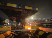 Jasa Marga Segera Perbaiki Dua Gerbang Tol yang Dirusak Massa