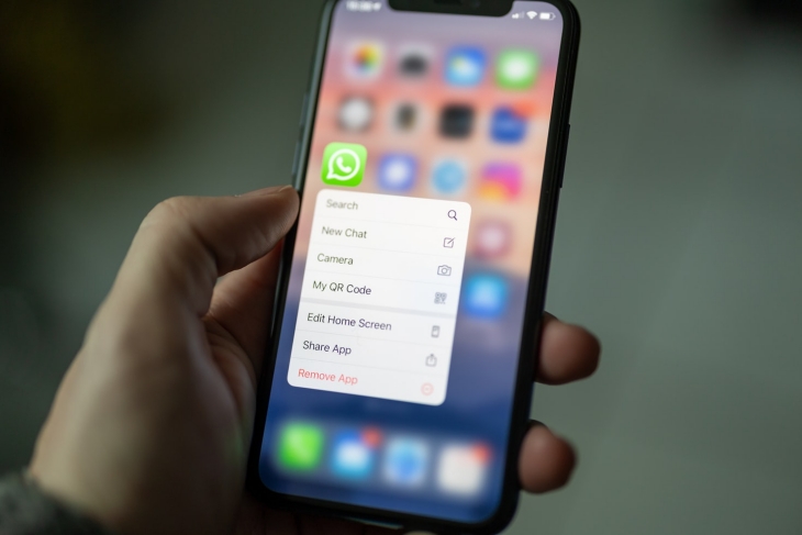 WhatsApp Bakal Rilis Fitur Sembunyikan Status Online