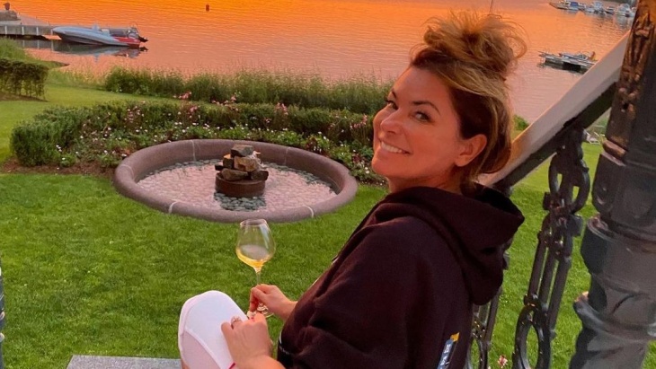 Shania Twain Ingin Lupakan Masa Lalu Kelam lewat album ‘Queen of Me’