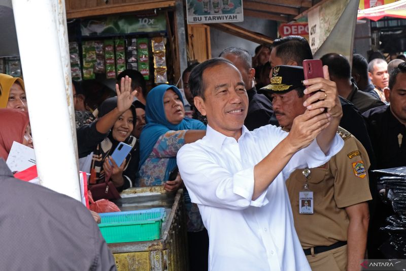 Presiden Jokowi Ubah Libur Isa Al Masih Menjadi Yesus Kristus