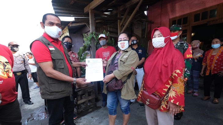 Wali Kota Solo lepaskan para pemudik usai jalani masa karantina