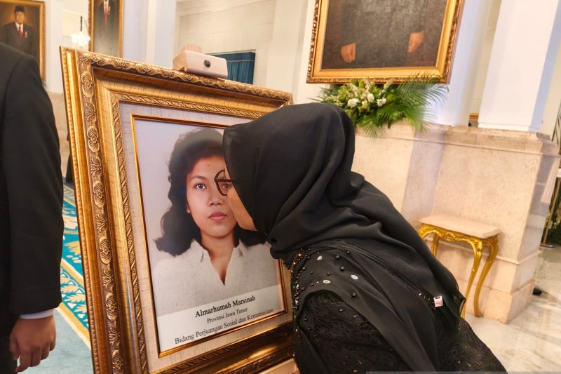 Kakak Marsinah Titip Pesan Kepada Presiden Prabowo Subianto: Hapus Total Sistem Outsourcing