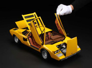 Amalgam Luncurkan Die-cast Lamborghini Countach 1:8