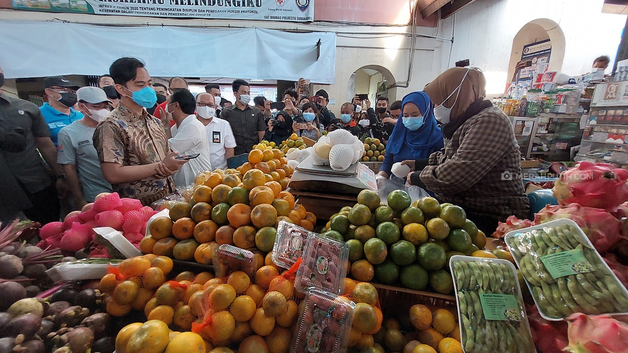 Pemkot Solo Belum Berencana Terapkan Syarat Vaksin di 44 Pasar Tradisional