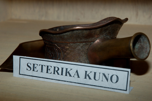 Sejarah Setrika, Rentang Jaman Si Penghilang Kerutan Pakaian 