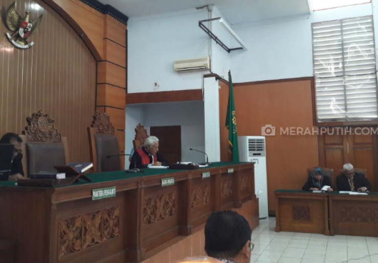 Gugatan Praperadilan Atas Penetapan Tersangka Cut Tari dan Luna Maya Ditolak