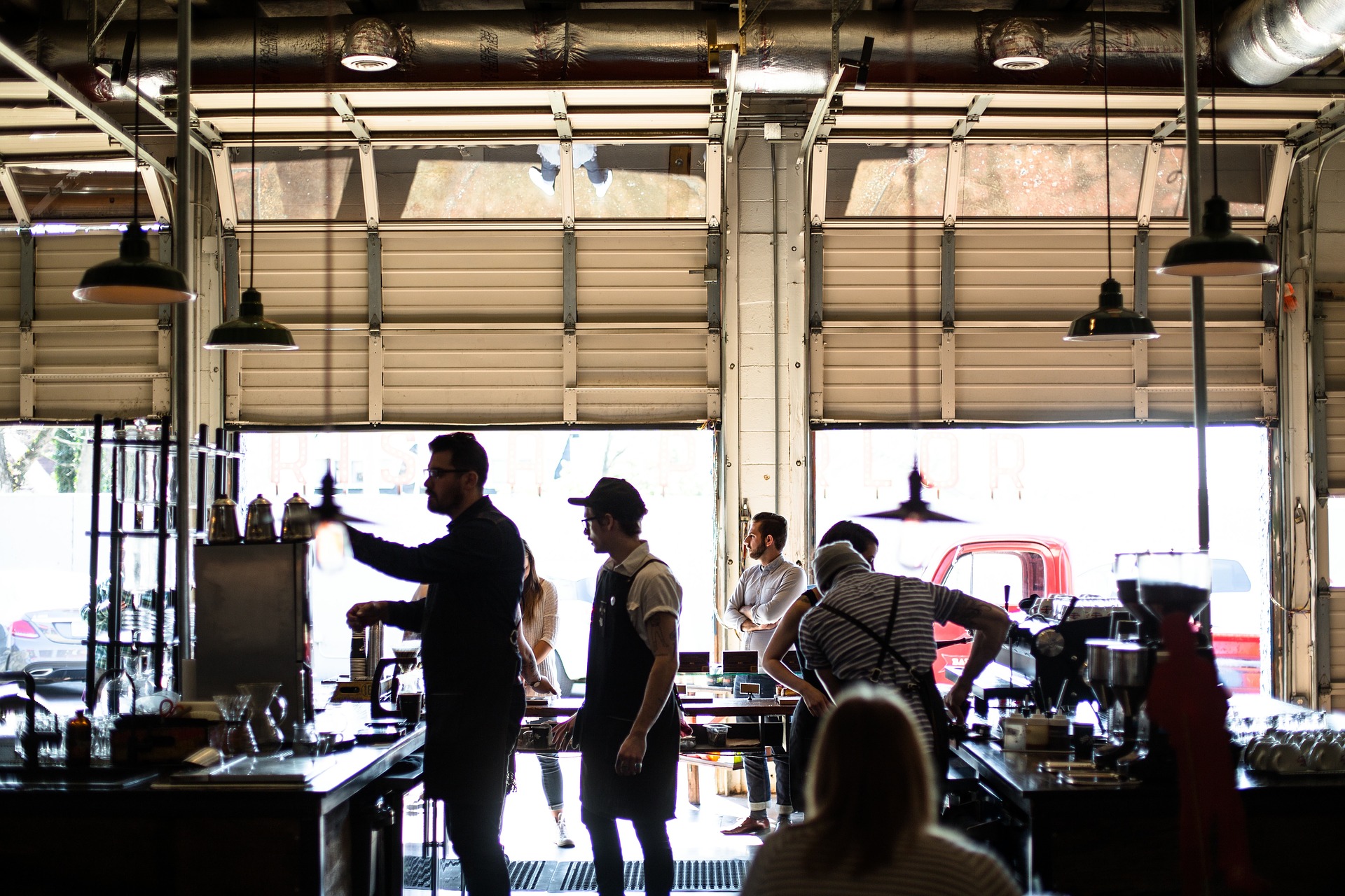 Tak Cuma Bikin Kopi, Seorang Barista Juga Harus Punya 4 Skill Ini