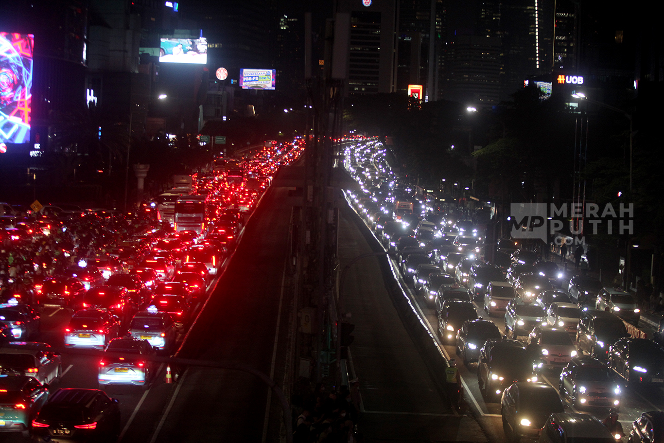 Lalu-Lintas Ibu Kota Jakarta Macet Parah saat Jam Pulang Kerja Imbas Kunjungan Kenegaraan