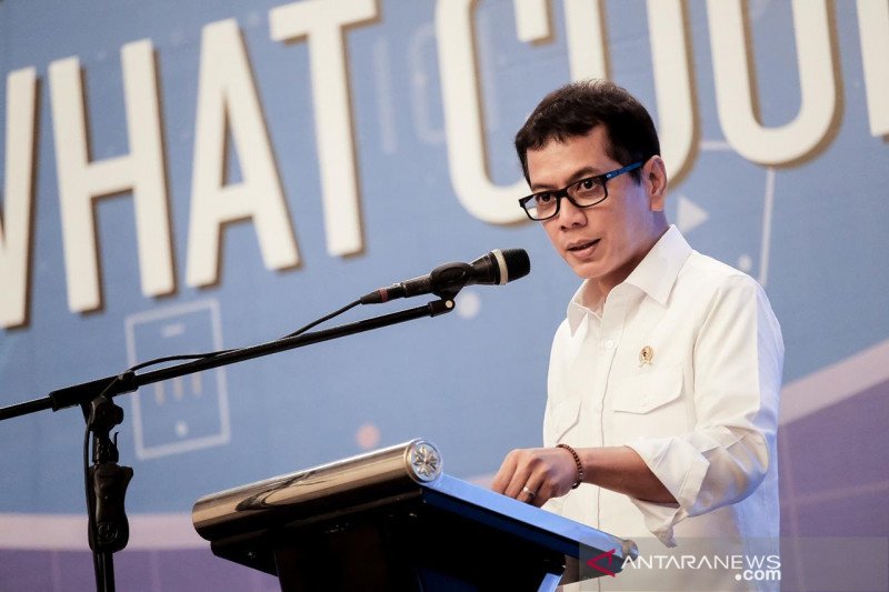 Luhut Mau Undang Wisman Tiongkok, Menparekraf Wishnutama Bereaksi
