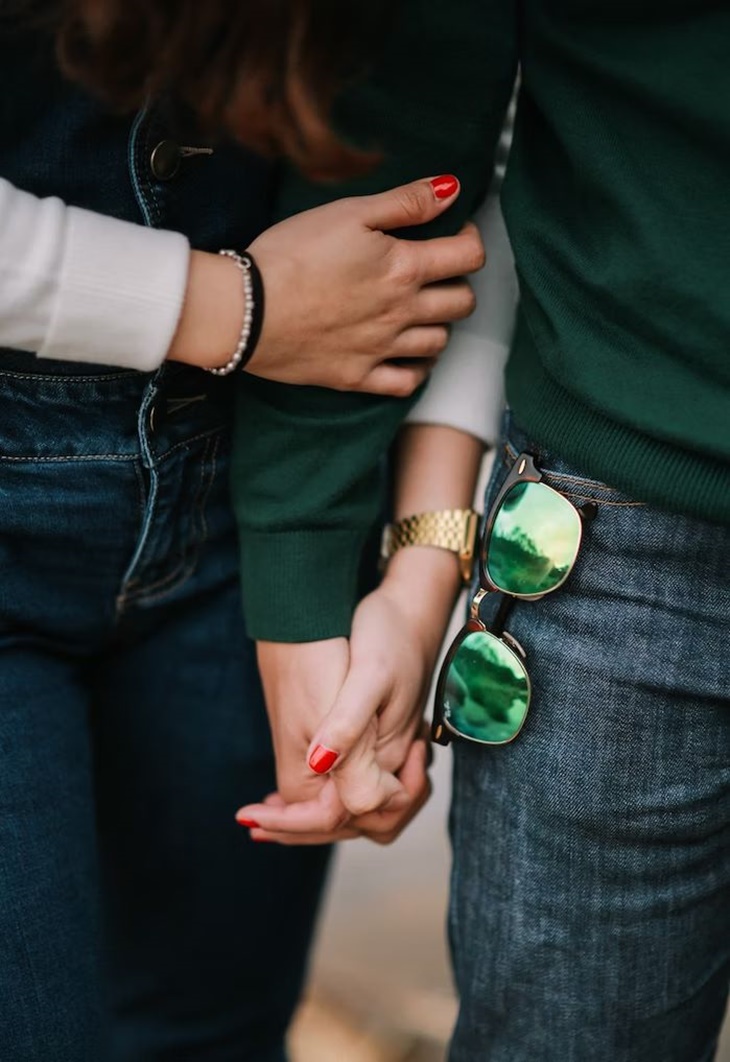 Jangan Sampai Terjebak di Cinta Segitiga