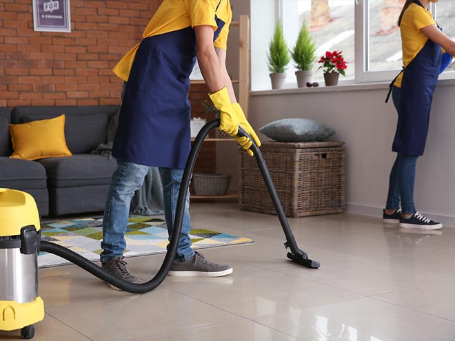 Jangan malas untuk membersihkan rumah. (Foto: Simply Business)