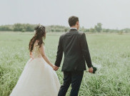 Milenial Rela Tunda Nikah Demi Traveling?