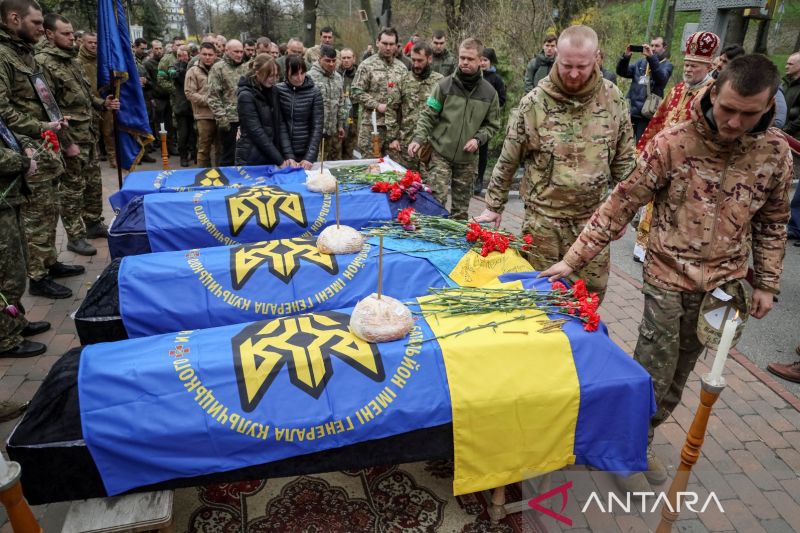 Putin Setujui PBB dan Palang Merah Evakuasi Warga Sipil dari Mariupol