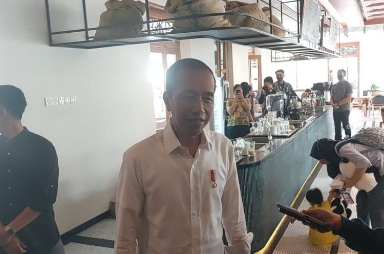 Jokowi Sebut Kaesang Jalani Pingitan di Jakarta