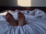 Bokong Seksi Tanpa ke Gym? Berlatihlah di Tempat Tidur