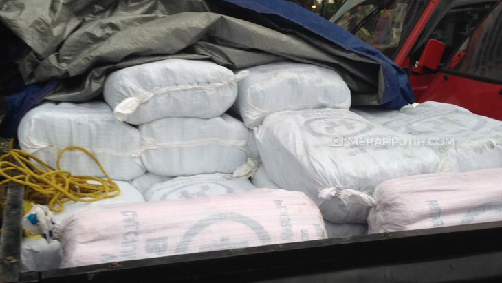 Jangan Cemas, Stok Pupuk Bersubsidi Aman Sampai 2018 