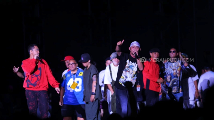 FLAVS Persembahkan Mesin Waktu untuk Hip Hop Indonesia