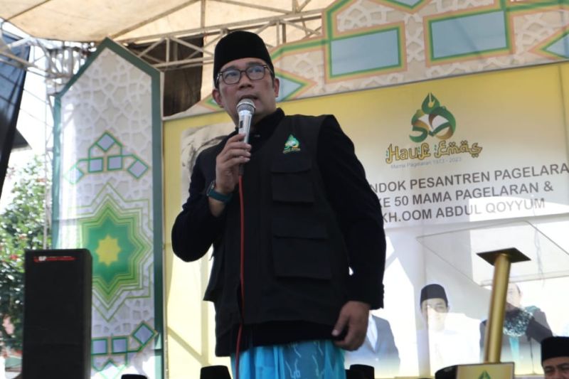 Ridwan Kamil Salat Idul Adha di Masjid Al Jabbar